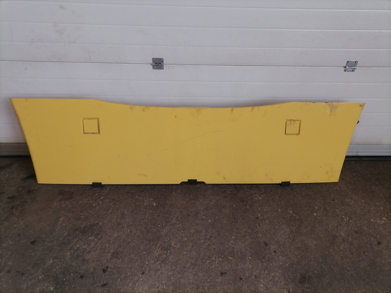 Scania Scania cab wind deflector, roof 1731083 - Aerodinámica/ Spoiler para Camión: foto 2 Scania Scania cab wind deflector, roof 1731083 - Aerodinámica/ Spoiler para Camión: foto 2