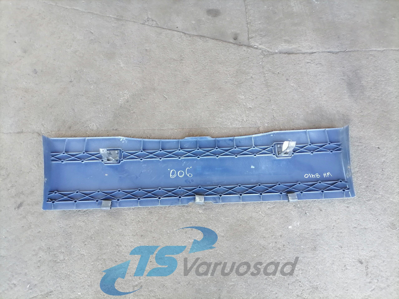 Scania Scania cab wind deflector, roof 1731083 - Aerodinámica/ Spoiler para Camión: foto 3 Scania Scania cab wind deflector, roof 1731083 - Aerodinámica/ Spoiler para Camión: foto 3