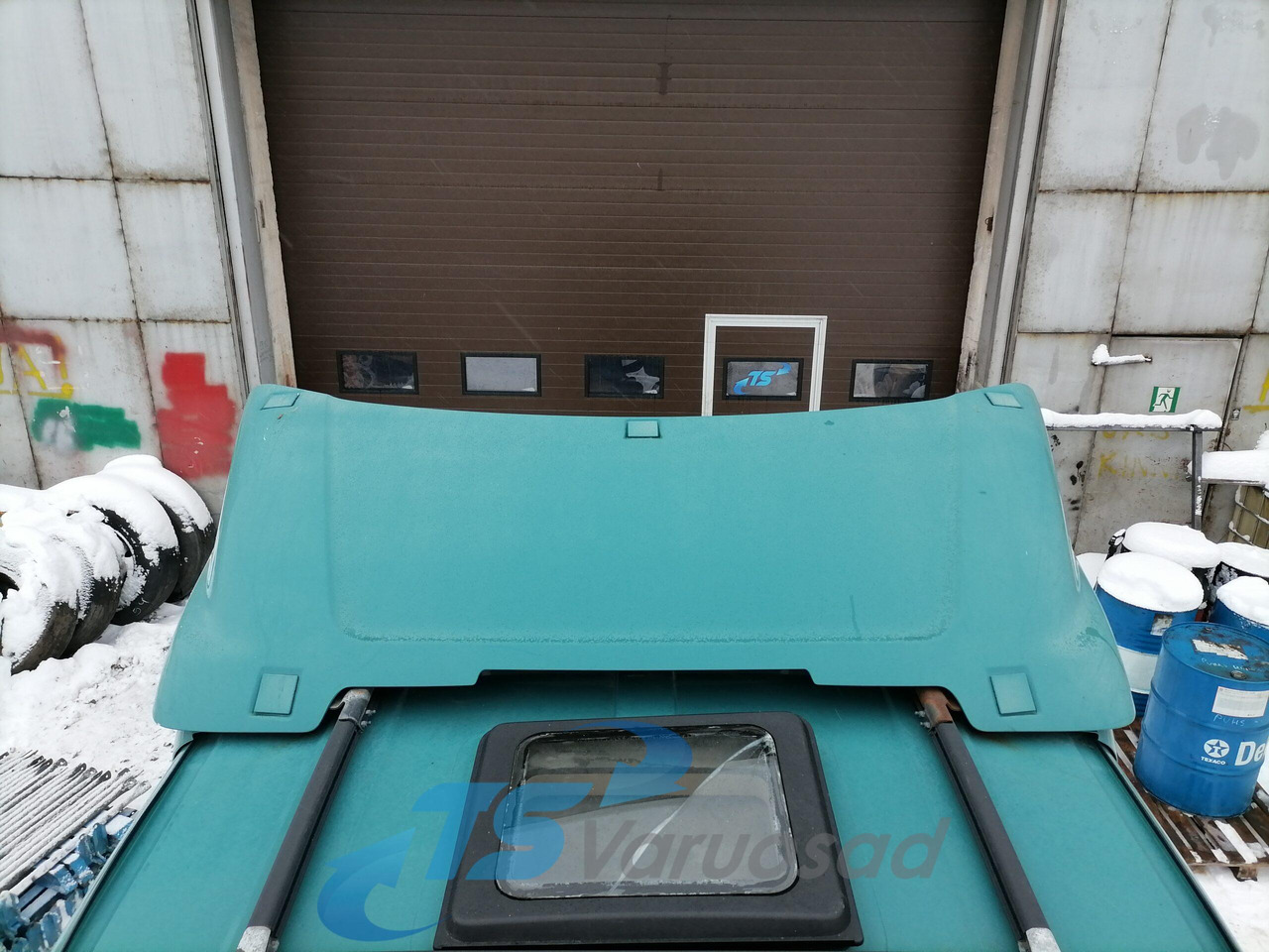 Scania Scania cab wind deflector, roof 1757973 - Aerodinámica/ Spoiler para Camión: foto 3 Scania Scania cab wind deflector, roof 1757973 - Aerodinámica/ Spoiler para Camión: foto 3