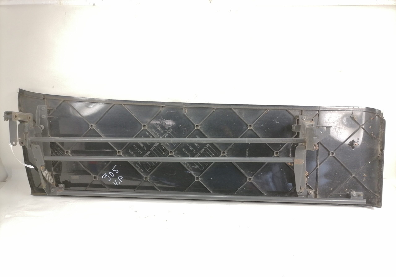 Scania Scania kabiini tuulesuunaja, vasak külg 1532460 - Aerodinámica/ Spoiler para Camión: foto 2 Scania Scania kabiini tuulesuunaja, vasak külg 1532460 - Aerodinámica/ Spoiler para Camión: foto 2