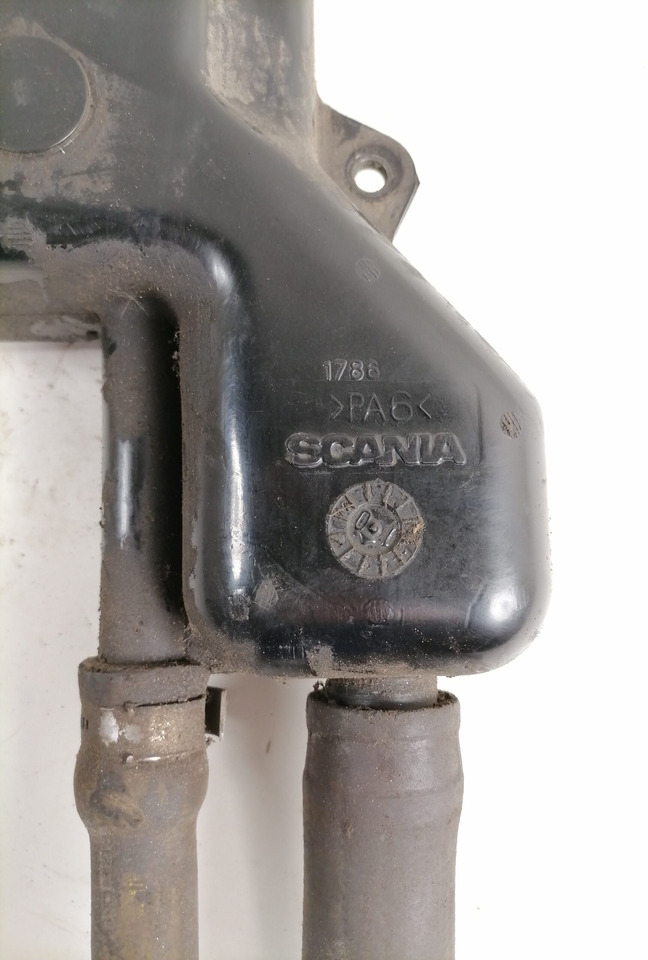 Scania Scania steering oil tank 1894289 - Manguera de dirección para Camión: foto 2 Scania Scania steering oil tank 1894289 - Manguera de dirección para Camión: foto 2
