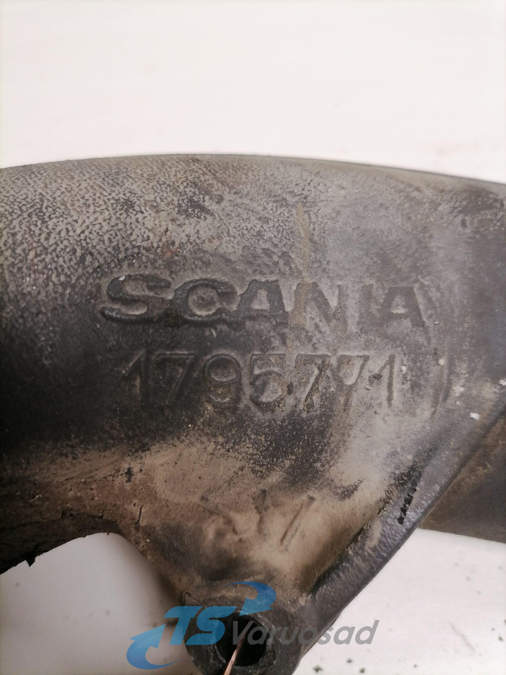 Scania intercooler pipe 1795771 - Intercooler para Camión: foto 4 Scania intercooler pipe 1795771 - Intercooler para Camión: foto 4