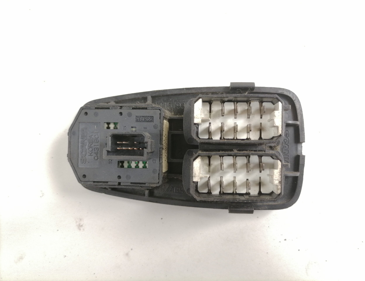 Scania switch 1863514 - Cabina para Camión: foto 3 Scania switch 1863514 - Cabina para Camión: foto 3