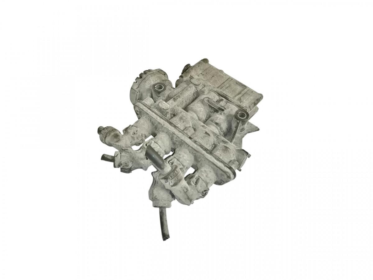 Volvo Air suspension control valve, ECAS 21083660 - Válvula de freno para Camión: foto 1 Volvo Air suspension control valve, ECAS 21083660 - Válvula de freno para Camión: foto 1