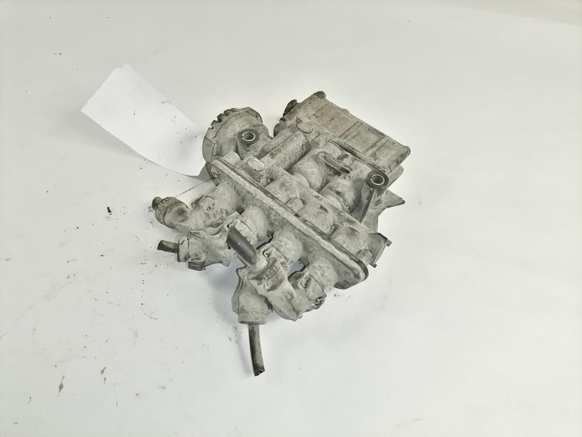 Volvo Air suspension control valve, ECAS 21083660 - Válvula de freno para Camión: foto 2 Volvo Air suspension control valve, ECAS 21083660 - Válvula de freno para Camión: foto 2