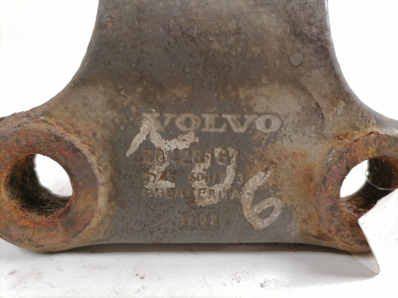 Volvo Anti-roll bar bracket 20428161 - Barra estabilizadora para Camión: foto 4 Volvo Anti-roll bar bracket 20428161 - Barra estabilizadora para Camión: foto 4