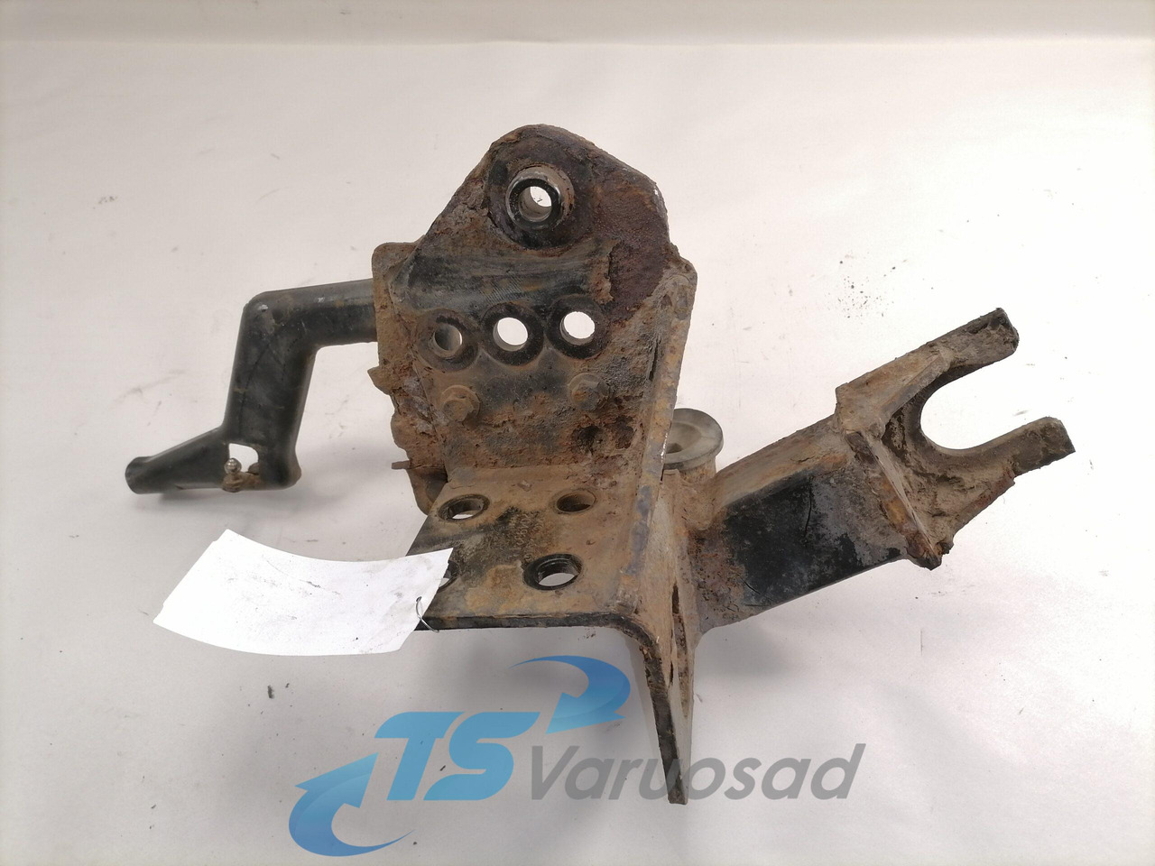 Volvo Bumper bracket 20499243 - Parachoques para Camión: foto 3 Volvo Bumper bracket 20499243 - Parachoques para Camión: foto 3