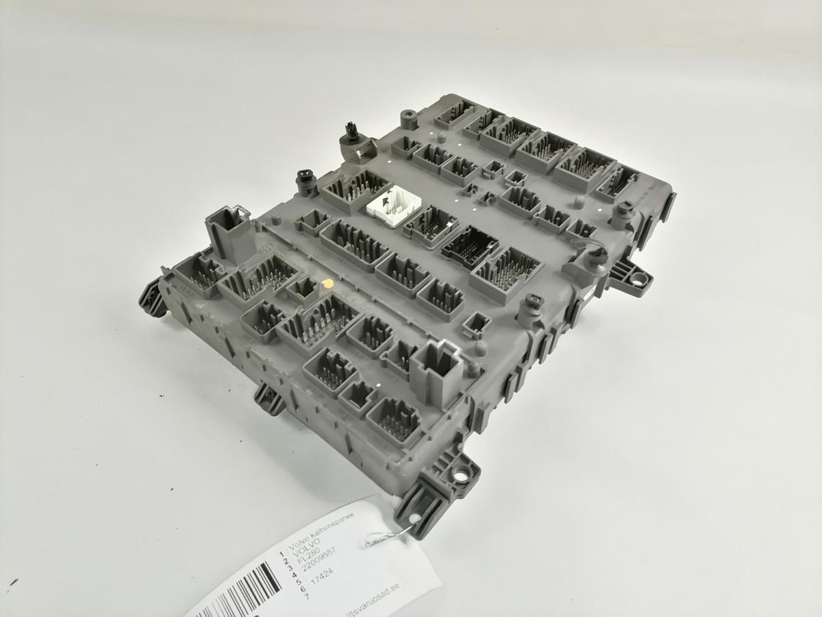 Volvo Central electric unit 22009557 - Fusible para Camión: foto 4 Volvo Central electric unit 22009557 - Fusible para Camión: foto 4