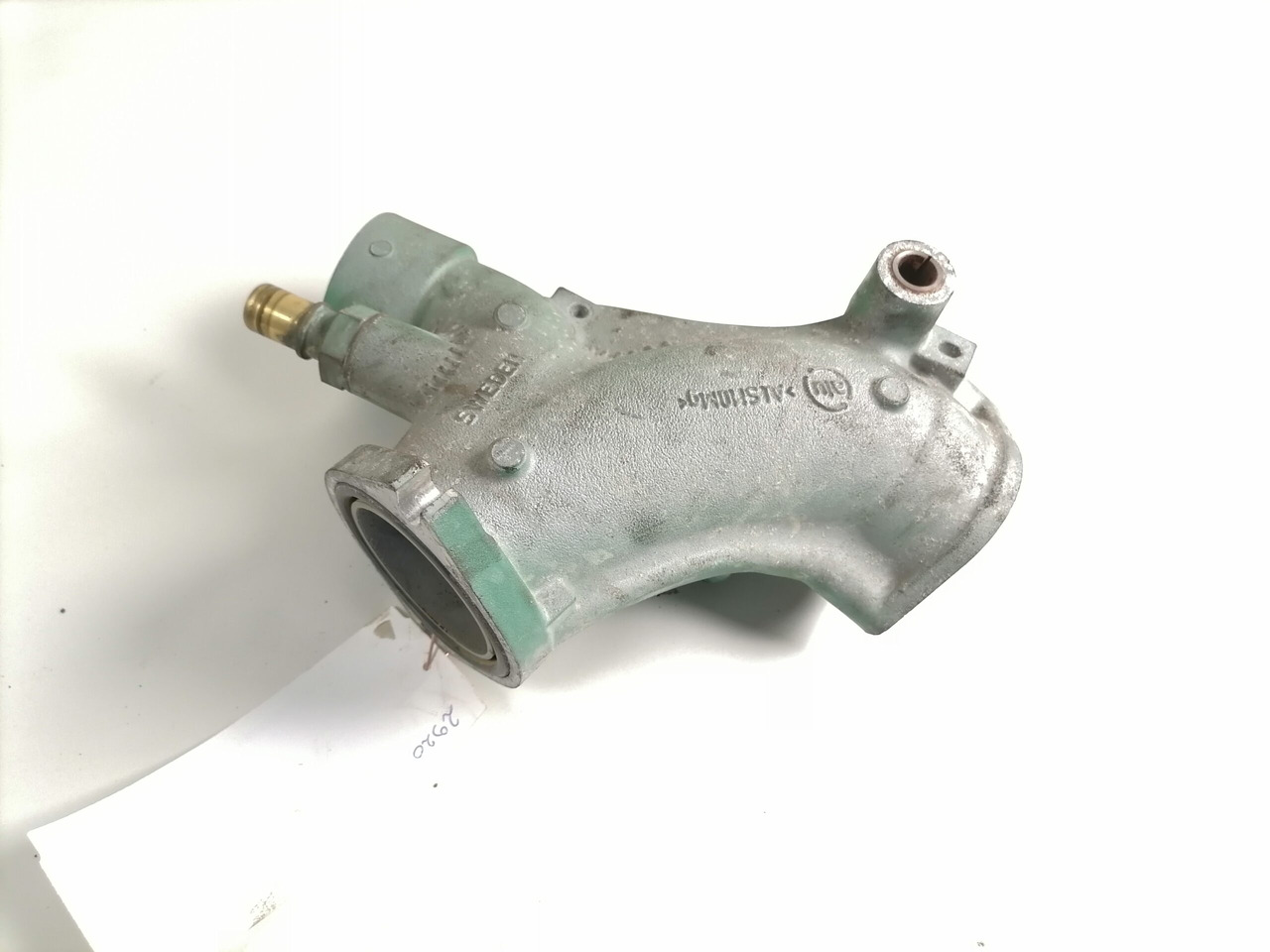 Volvo Coolant pipe 21973356 - Sistema de refrigeración para Camión: foto 1 Volvo Coolant pipe 21973356 - Sistema de refrigeración para Camión: foto 1
