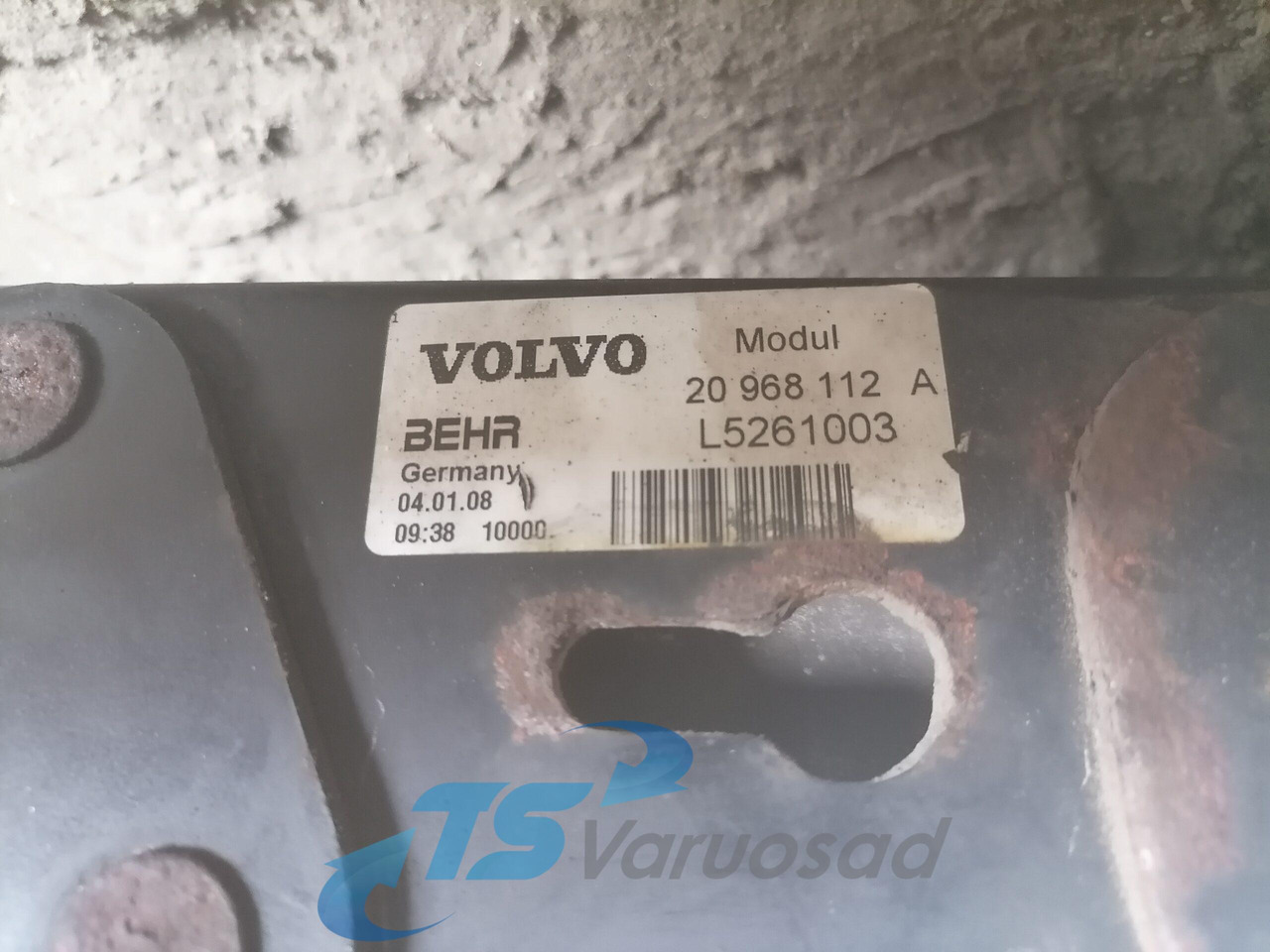 Volvo Cooling radiator 20810099 - Radiador para Camión: foto 4 Volvo Cooling radiator 20810099 - Radiador para Camión: foto 4