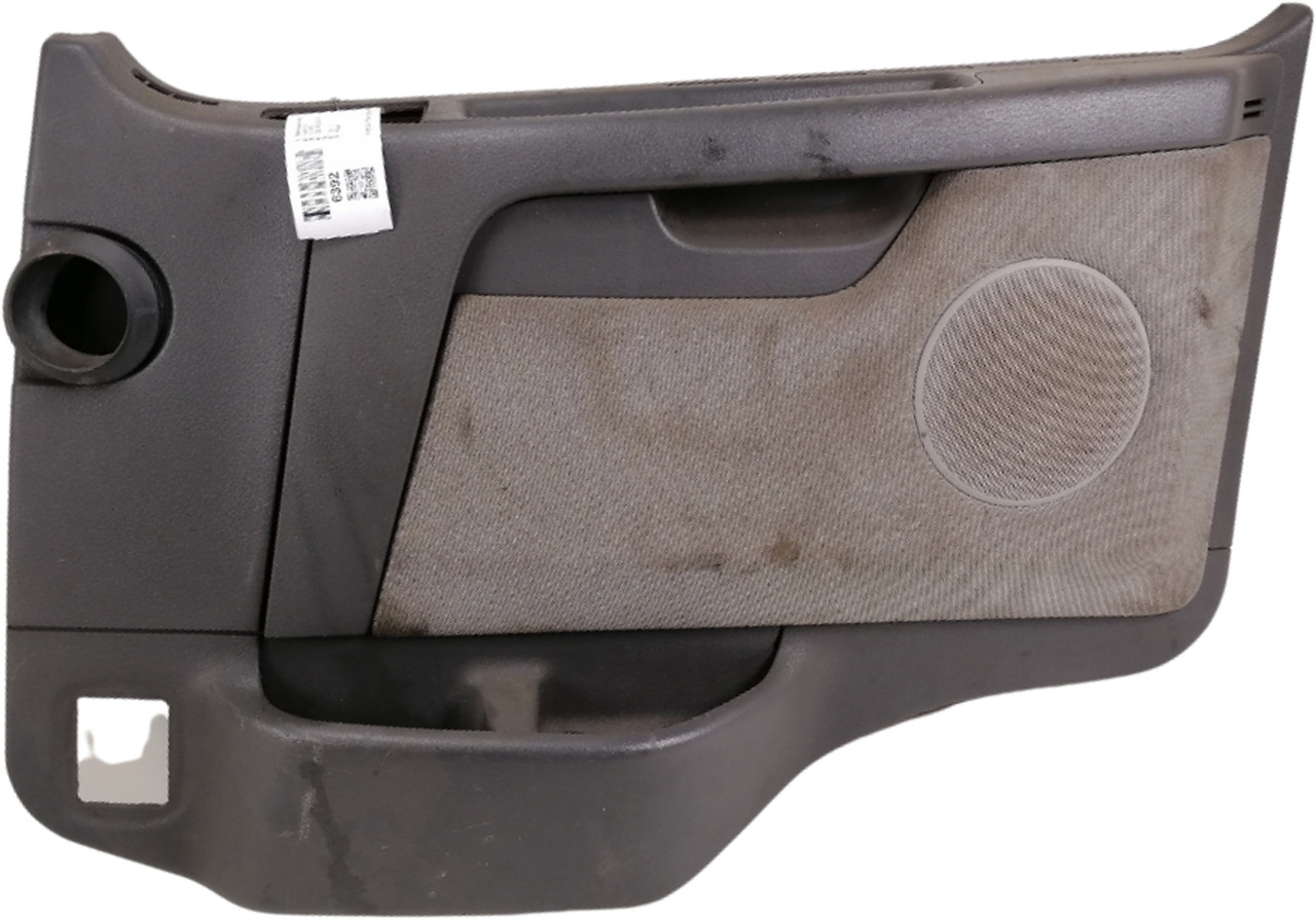 Volvo Door trim panel 20360625 - Puerta y piezas para Camión: foto 1 Volvo Door trim panel 20360625 - Puerta y piezas para Camión: foto 1