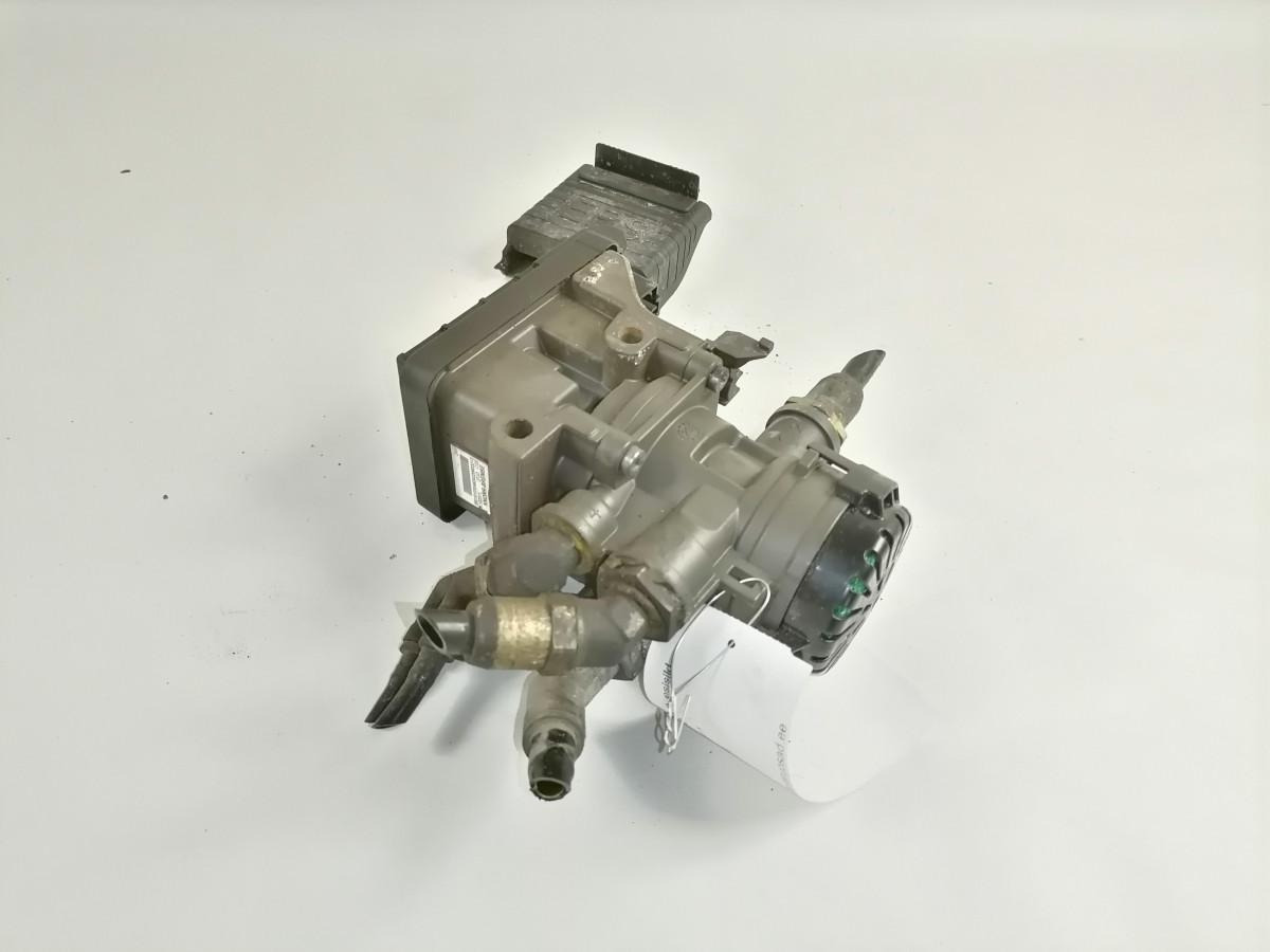 Volvo EBS brake valve K102311 - Válvula de freno para Camión: foto 2 Volvo EBS brake valve K102311 - Válvula de freno para Camión: foto 2