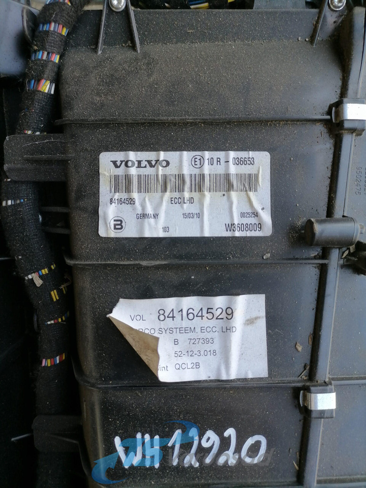 Volvo Heating unit 84164529 - Pieza universal para Camión: foto 5 Volvo Heating unit 84164529 - Pieza universal para Camión: foto 5