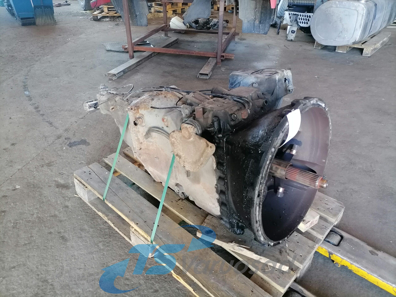 Volvo Käigukast VT2214B 3190239 - Caja de cambios y piezas para Camión: foto 2 Volvo Käigukast VT2214B 3190239 - Caja de cambios y piezas para Camión: foto 2