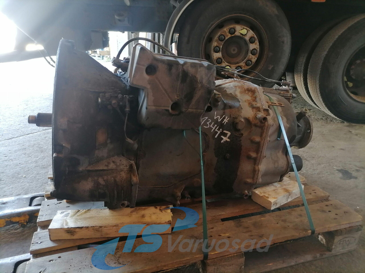 Volvo Käigukast VT2214B 3190239 - Caja de cambios y piezas para Camión: foto 4 Volvo Käigukast VT2214B 3190239 - Caja de cambios y piezas para Camión: foto 4