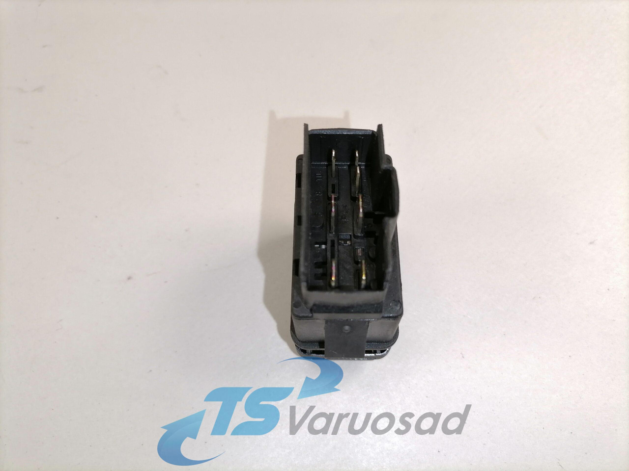 Volvo Lüliti, differentsiaalilukk 8157759 - Cabina para Camión: foto 2 Volvo Lüliti, differentsiaalilukk 8157759 - Cabina para Camión: foto 2