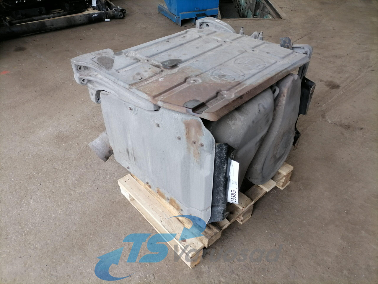 Volvo Muffler 21364822 - Silenciador para Camión: foto 4 Volvo Muffler 21364822 - Silenciador para Camión: foto 4