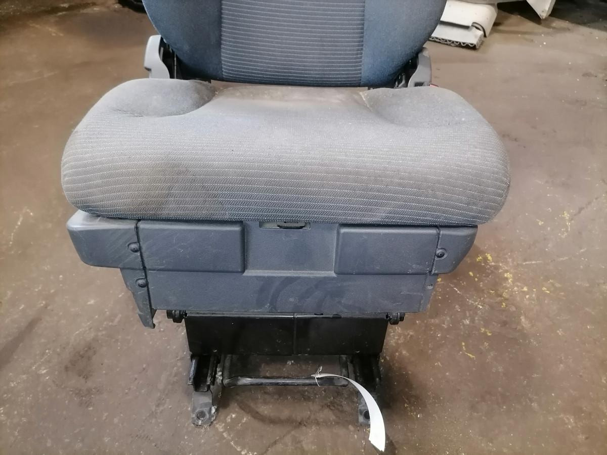 Volvo Passenger seat 20862627 - Asiento para Camión: foto 3 Volvo Passenger seat 20862627 - Asiento para Camión: foto 3