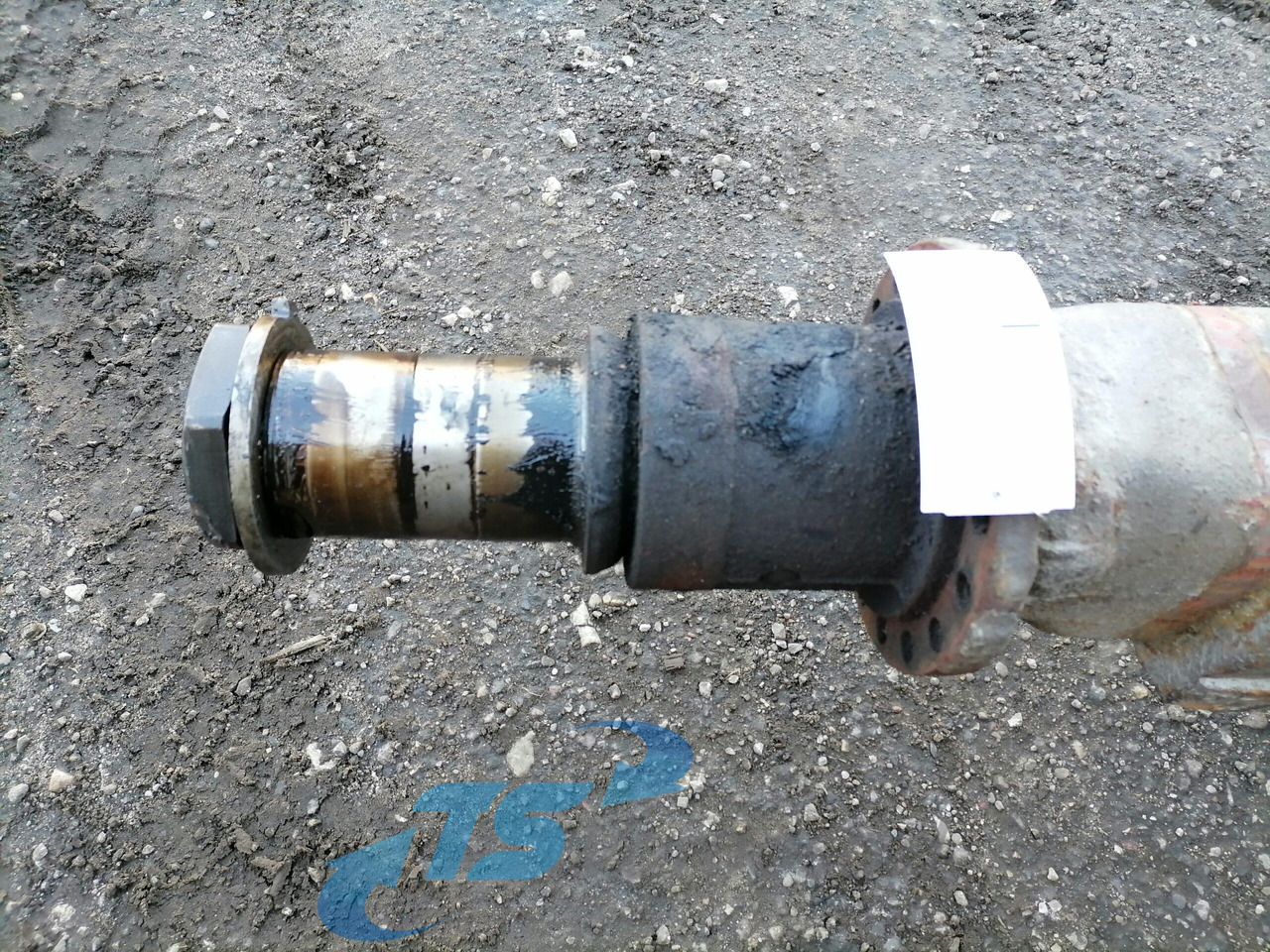 Eje y piezas para Camión Volvo Rear axel housing 5600586556: foto 7
