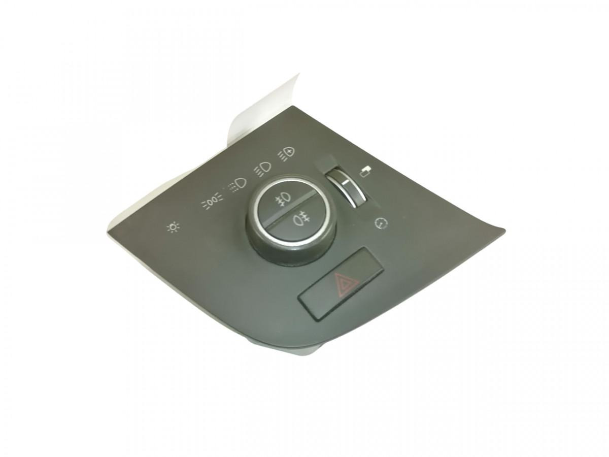 Volvo Switch, lights 22154311 - Cabina para Camión: foto 1 Volvo Switch, lights 22154311 - Cabina para Camión: foto 1