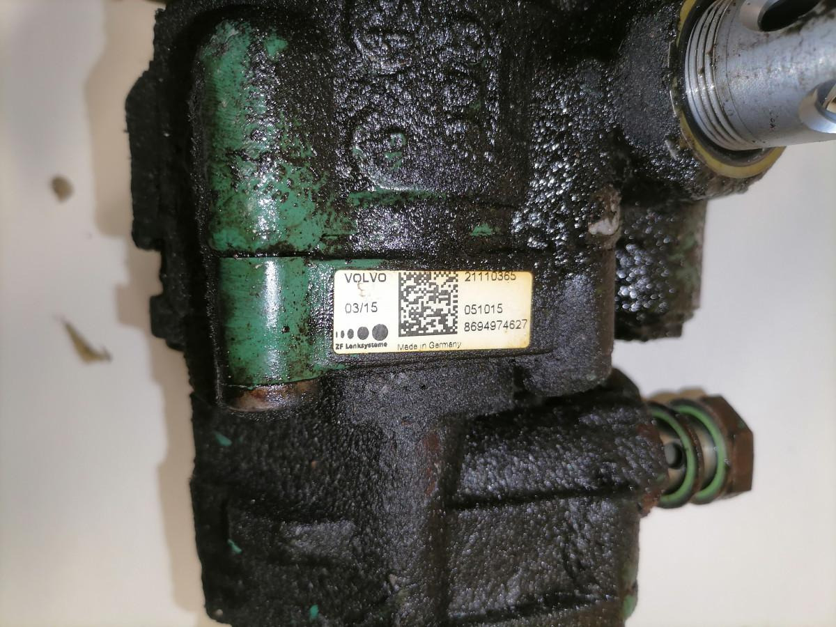 Volvo fuel+steering pump 21110365 - Bomba de combustible para Camión: foto 4 Volvo fuel+steering pump 21110365 - Bomba de combustible para Camión: foto 4