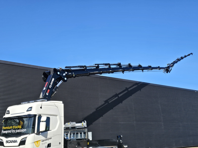 Scania R590 V8 / 8X2 / HIAB 1188 + JIB + WINCH - Cabeza tractora: foto 2 Scania R590 V8 / 8X2 / HIAB 1188 + JIB + WINCH - Cabeza tractora: foto 2
