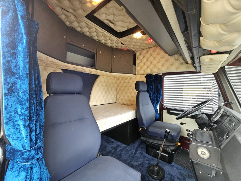 Cabeza tractora Scania T142.400 V8 / 6x2 BOOGIE / TORPEDO / HAUBER: foto 13