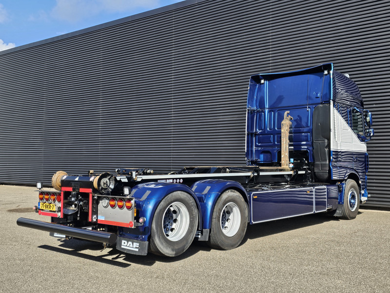 DAF XF 530 SSC 6x2 VDL HOOKLIFT 660 cm - Multibasculante camión: foto 3 DAF XF 530 SSC 6x2 VDL HOOKLIFT 660 cm - Multibasculante camión: foto 3