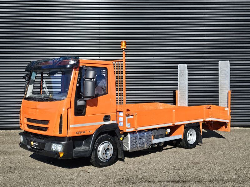 Iveco 8-160L OPRIJ / MACHINE TRANSPORT - Portavehículos camión: foto 1 Iveco 8-160L OPRIJ / MACHINE TRANSPORT - Portavehículos camión: foto 1