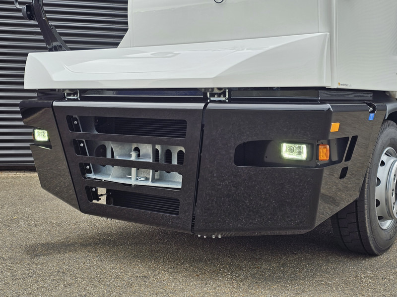 Terberg YT193 / TERMINAL / RANGEERTREKKER / !!NEW!! - Tractor industrial: foto 2 Terberg YT193 / TERMINAL / RANGEERTREKKER / !!NEW!! - Tractor industrial: foto 2