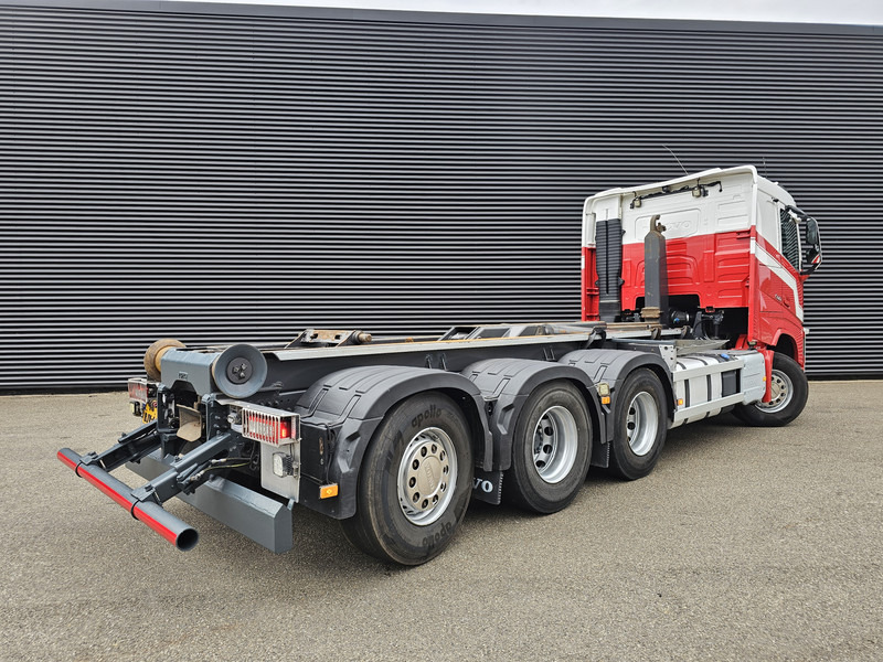 Volvo FH 500 8x4*4 / 30T HOOKLIFT - Multibasculante camión: foto 2 Volvo FH 500 8x4*4 / 30T HOOKLIFT - Multibasculante camión: foto 2