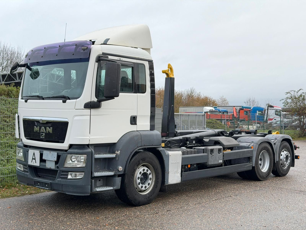 MAN 26.400 TGS | Meiller RK 20.70 | hydr. Container. - Multibasculante camión: foto 4 MAN 26.400 TGS | Meiller RK 20.70 | hydr. Container. - Multibasculante camión: foto 4