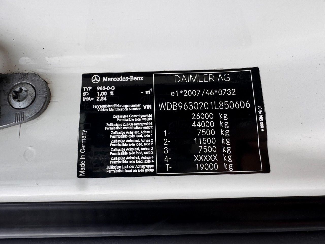 Mercedes-Benz 2536 ADR Valid & kipphydraulik für Gastank - Cisterna camión: foto 3 Mercedes-Benz 2536 ADR Valid & kipphydraulik für Gastank - Cisterna camión: foto 3