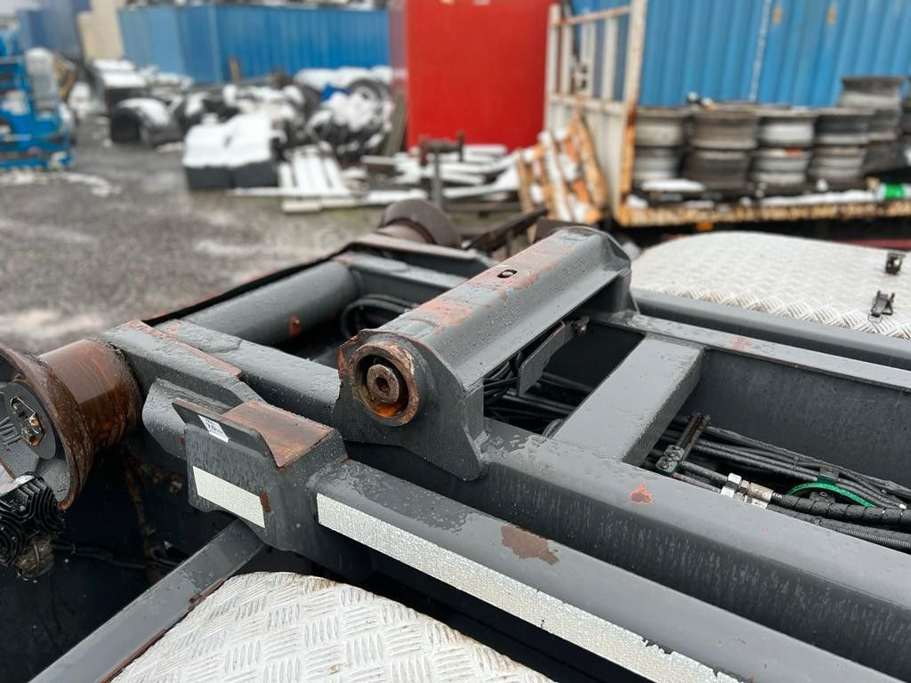 Multibasculante camión Mercedes-Benz 2541 6X2 VDL Abroller mit Hydr. Verriegelung: foto 10