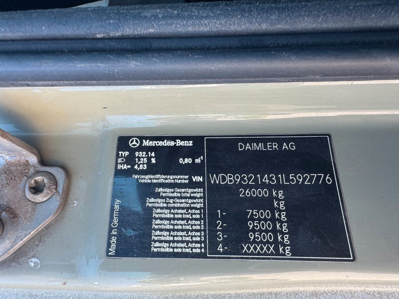 Mercedes-Benz 2644 6X4 VDL Abroller mit 3,90 Radstand Blatt BL - Multibasculante camión: foto 3 Mercedes-Benz 2644 6X4 VDL Abroller mit 3,90 Radstand Blatt BL - Multibasculante camión: foto 3