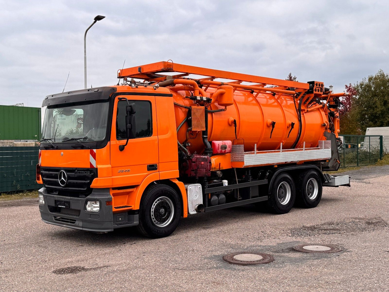 Mercedes-Benz 2646 6X4 Hellmers Saug Druck Spülwagen Retarder - Limpieza de alcantarillado: foto 1 Mercedes-Benz 2646 6X4 Hellmers Saug Druck Spülwagen Retarder - Limpieza de alcantarillado: foto 1