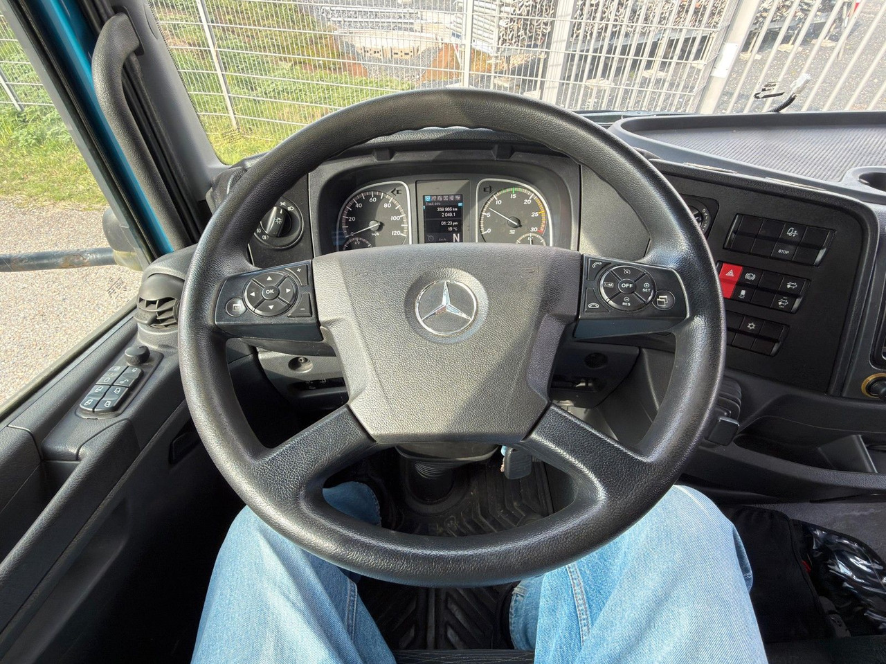 Furgoneta con caja de lona Mercedes-Benz 818 4X2 Pritsche & Plane & Tang Pritsche & Plane Mercedes-Benz 818 4X2 Pritsche & Plane & Tang Pritsche & Plane: foto 14