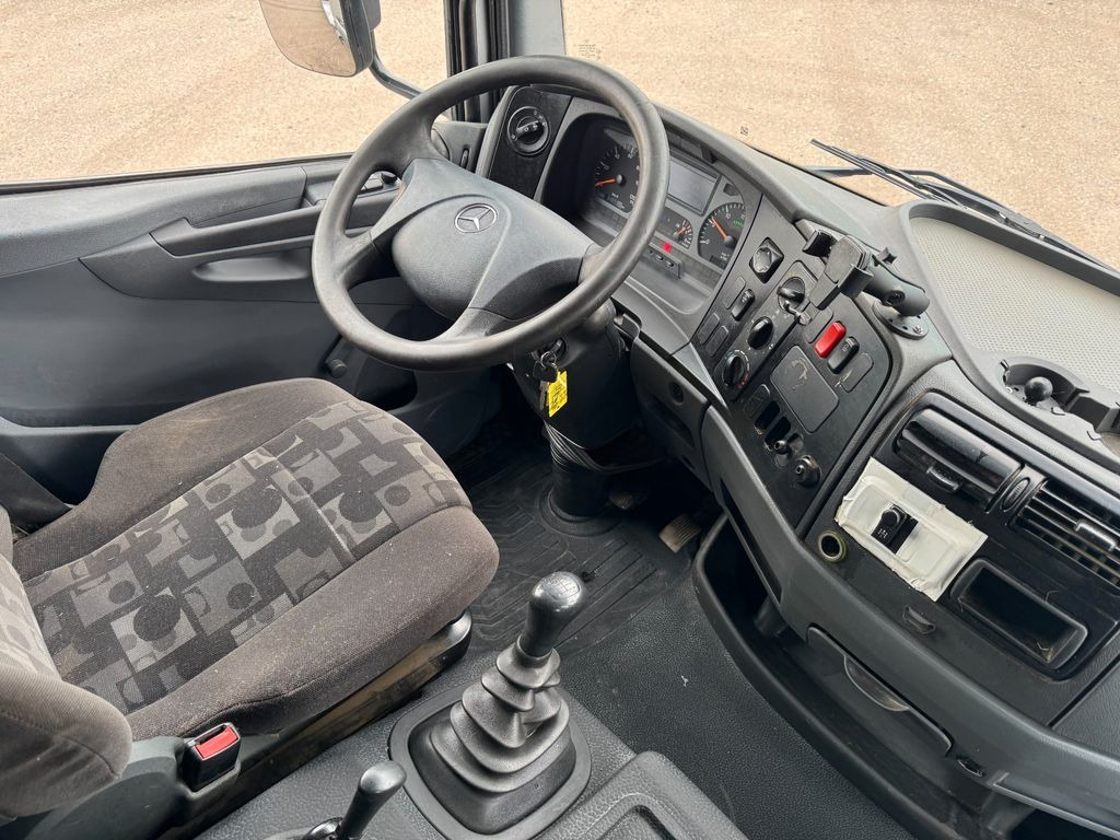 Limpieza de alcantarillado Mercedes-Benz 818 4X2 ROM Toilettenwagen: foto 7 Limpieza de alcantarillado Mercedes-Benz 818 4X2 ROM Toilettenwagen: foto 7
