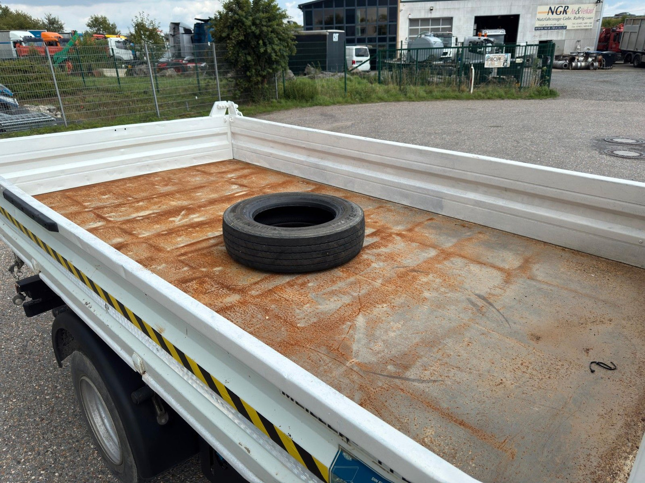 Volquete furgoneta Mitsubishi 7C15 Fuso Canter 4x2 mit Meiller 3S. Kipper: foto 11