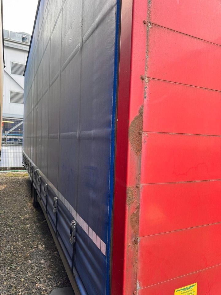 Schwarzmüller Meuser 1 Achs Pritschen Anhänger - Remolque con toldo: foto 5 Schwarzmüller Meuser 1 Achs Pritschen Anhänger - Remolque con toldo: foto 5