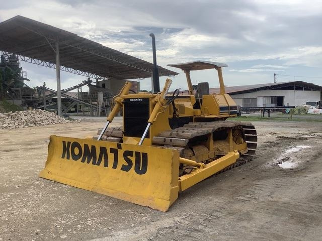 Komatsu D60P-11 - Bulldozer: foto 1 Komatsu D60P-11 - Bulldozer: foto 1