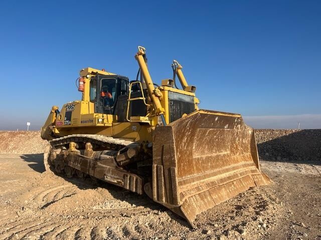 Komatsu D375A-5E0 - Bulldozer: foto 4 Komatsu D375A-5E0 - Bulldozer: foto 4
