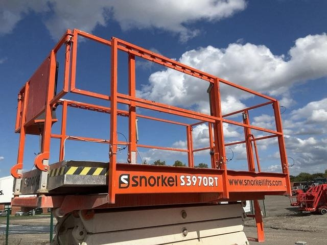 Plataforma de tijeras Snorkel S3970RT: foto 14 Plataforma de tijeras Snorkel S3970RT: foto 14