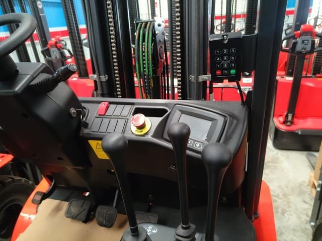 Carretilla elevadora eléctrica Linde E20 PBHP-01: foto 8