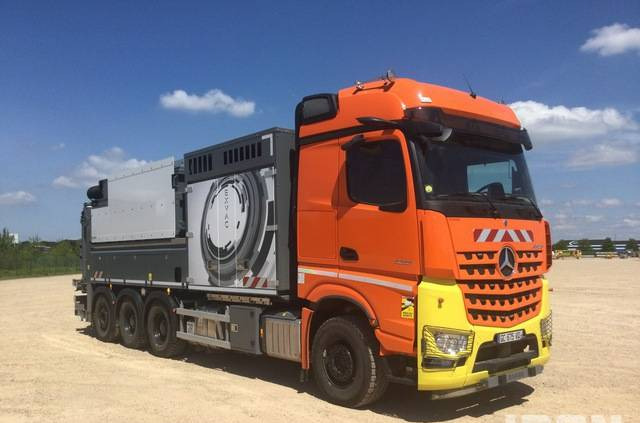 Rivard - Mercedes-Benz EXVAC - Arocs 3253 8x4 - Limpieza de alcantarillado: foto 2 Rivard - Mercedes-Benz EXVAC - Arocs 3253 8x4 - Limpieza de alcantarillado: foto 2