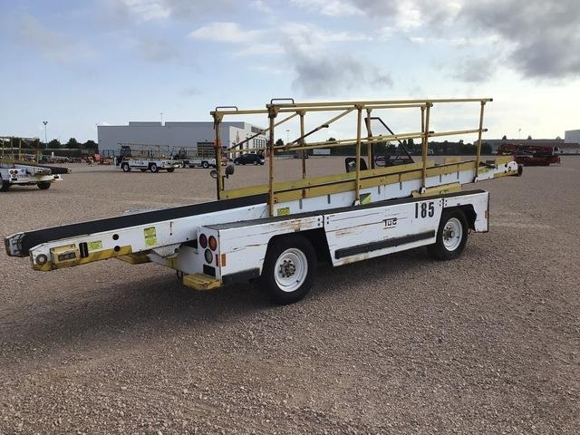 Tug T660-1 - Cargadora de banda: foto 3 Tug T660-1 - Cargadora de banda: foto 3