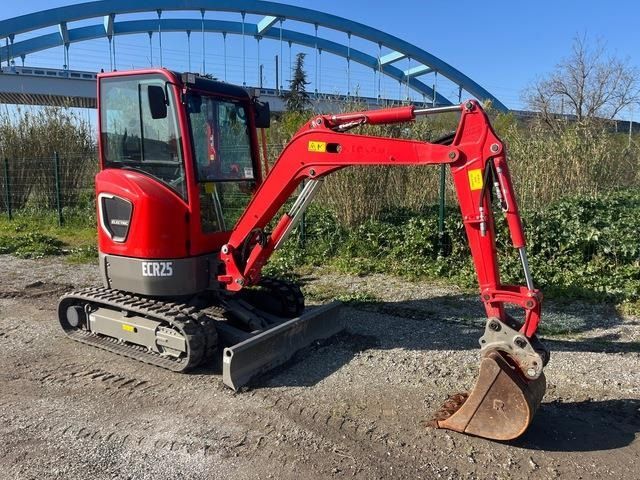 Volvo JECR25D - Miniexcavadora: foto 4 Volvo JECR25D - Miniexcavadora: foto 4