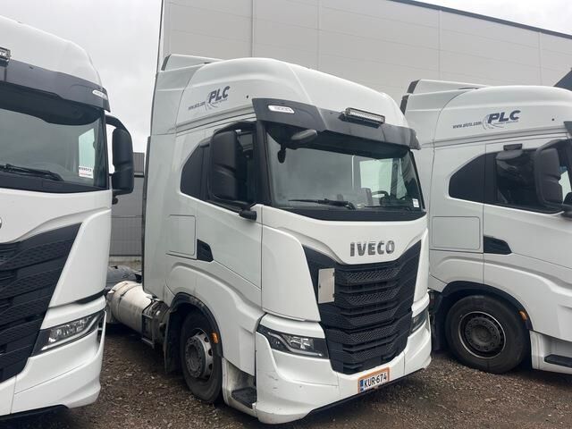 Iveco S-Way 460 - Cabeza tractora: foto 4 Iveco S-Way 460 - Cabeza tractora: foto 4