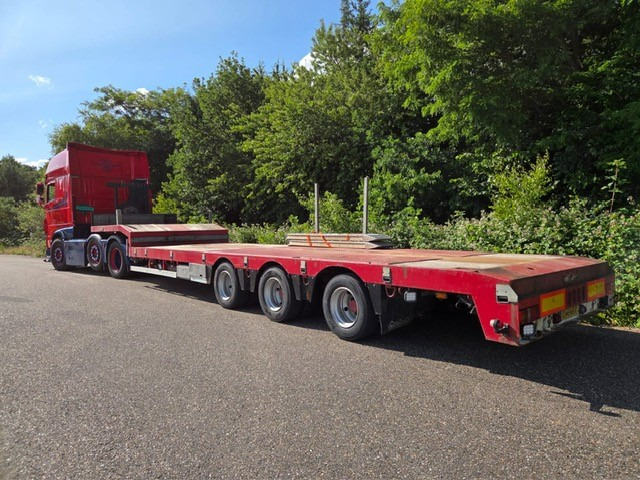 DAF XF 460 FTG 6x2 Super Spacecab + Nooteboom semi-dieplader - Chasis camión: foto 2 DAF XF 460 FTG 6x2 Super Spacecab + Nooteboom semi-dieplader - Chasis camión: foto 2