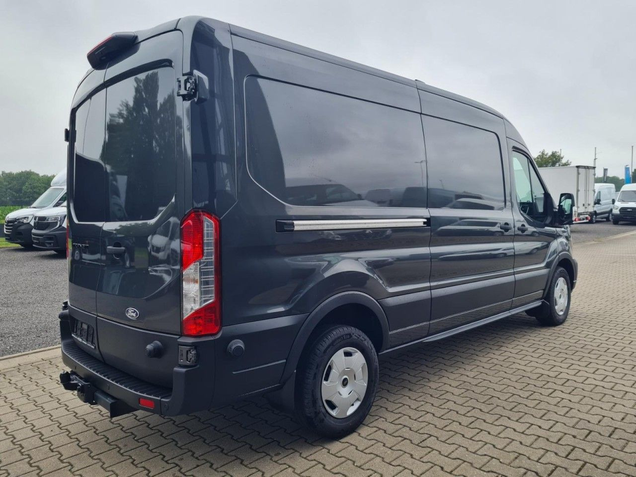 Ford Transit 350 Kasten TDCi L3H2 Trend KAMERA AHK - Furgón: foto 4 Ford Transit 350 Kasten TDCi L3H2 Trend KAMERA AHK - Furgón: foto 4